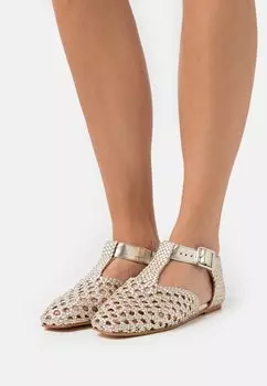 Балетки Melvin & Hamilton