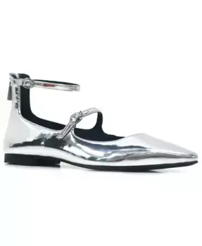 Балетки Nolita с мыском Snip Toe Kenneth Cole New York, серебряный