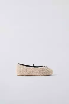 Балетки с искусственной овчиной ZARA, экрю белый