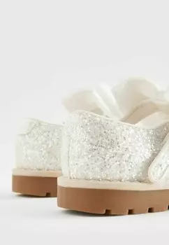 Балетки с ремешками CHUNKY MARY JANE Next, белый