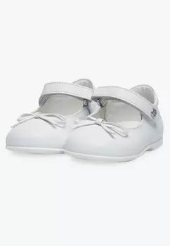 Балетки с ремешком на щиколотке BALLET Naturino, белый