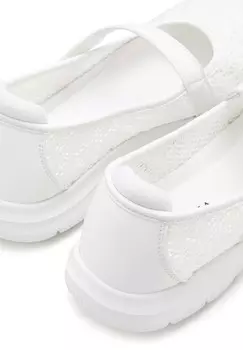 Балетки с ремешком на щиколотке LASCANA, белый