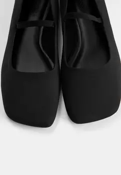Балетки с ремешком на щиколотке PULL&BEAR, черный