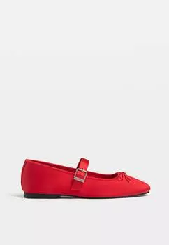 Балетки с завязкой и ремешком Stradivarius, красный