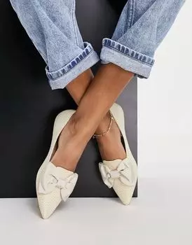 Балетки широкого кроя с острым носом и бантом ASOS из натуральной рафии
