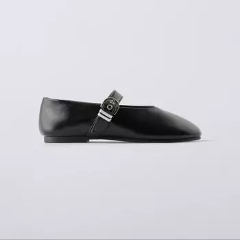 Балетки Zara Flats With Buckle, черный