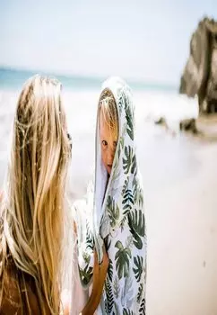 Банное полотенце LU Little Unicorn, цвет tropicalleaf