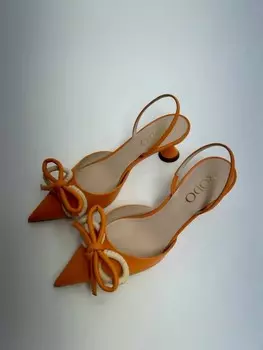 Бант из телячьей кожи/рафии с ремешком на спине Rodo