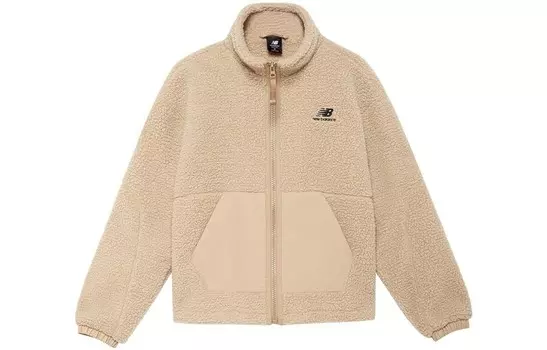 Бархатная куртка женская цвета хаки New Balance
