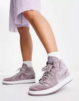 Бархатные кроссовки Air Jordan 1 Mid SE фиолетового дымчатого цвета