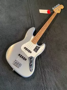 Бас-гитара Fender Player Jazz Bass с грифом Pau Ferro 2019 Silver #MX21272182 (8 фунтов 8,8 унции) Player Jazz Bass with Pau Ferro Fretboard