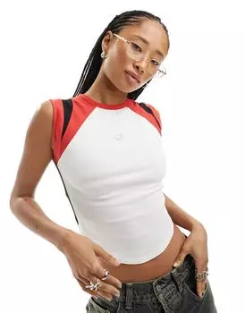 Basic Pleasure Mode – майка со вставкой на плече черного и красного цвета