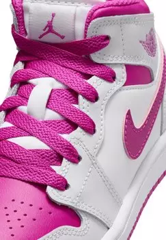 Баскетбольная обувь JORDAN 1 MID UNISEX Jordan, фиолетовый