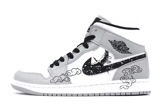Баскетбольные кроссовки Air 1 Vintage Men Mid-Top Black/White/Grey Jordan