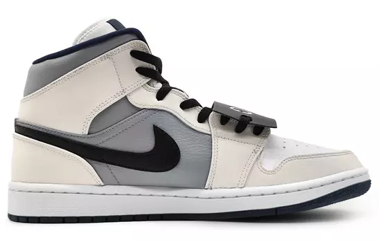 Баскетбольные кроссовки Air 1 Vintage Men High-top Black/white Jordan