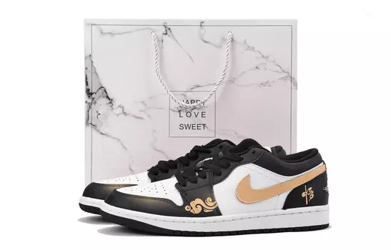 Баскетбольные кроссовки Air 1 Vintage Men Low-Top Black/Gold Jordan