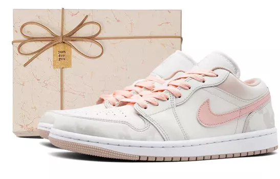 Баскетбольные кроссовки Air 1 Vintage Unisex Low-Top White Jordan