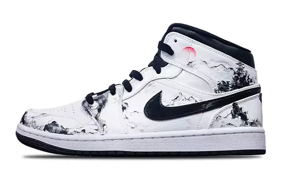 Баскетбольные кроссовки Air 1 Vintage Women's High-top Black/white/ser/red Jordan