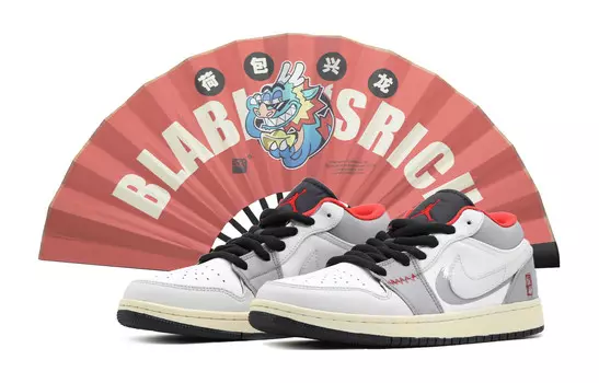 Баскетбольные кроссовки Air 1 Vintage женские с низким верхом белые/серые Jordan
