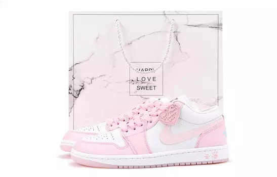 Баскетбольные кроссовки Air 1 Vintage женские с низким верхом розового цвета Jordan, цвет Bright Pink
