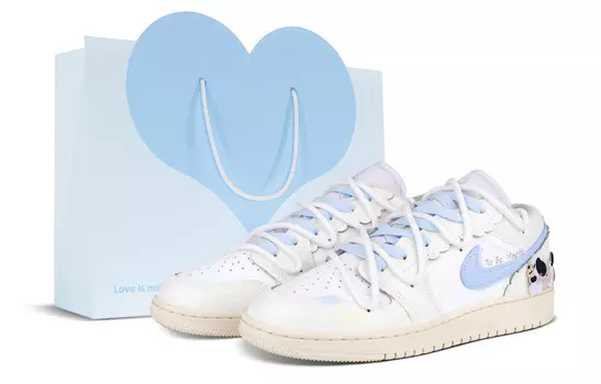 Баскетбольные кроссовки Air 1 Vintage женские с низким верхом белого цвета Jordan, кремовый