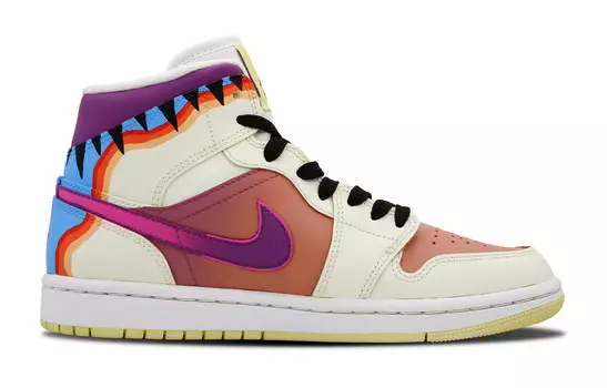 Баскетбольные кроссовки Air 1 Vintage женские высокие бежевые Jordan