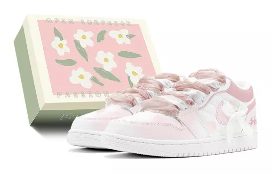 Баскетбольные кроссовки Air 1 Vintage женские с низким верхом белого цвета Jordan, розовый