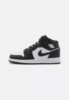 Баскетбольные кроссовки Air Jordan 1 Mid Se Unisex Jordan, цвет black/white