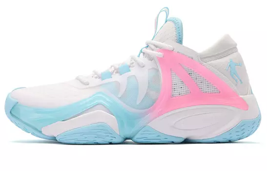 Баскетбольные кроссовки Basketball Shoes Men Low-Top White / Cirrus Blue Qiaodan