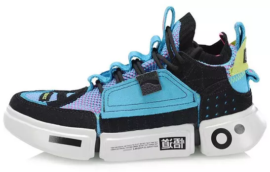 Баскетбольные кроссовки Essence ACE Vintage женские, среднего размера