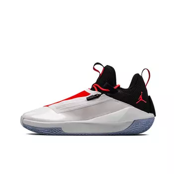 Баскетбольные кроссовки Jumpman Hustle мужские с низким верхом черного/красного/белого цвета Jordan