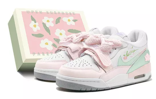 Баскетбольные кроссовки Legacy 312 для детей, начальная школа Jordan, цвет Lotus Color