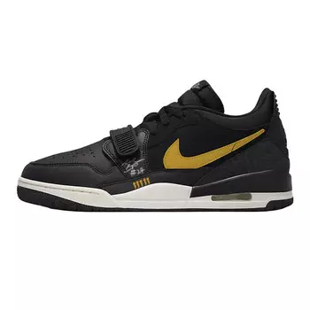Баскетбольные кроссовки Legacy 312 Vintage Men Low-Top Black/Gold Jordan