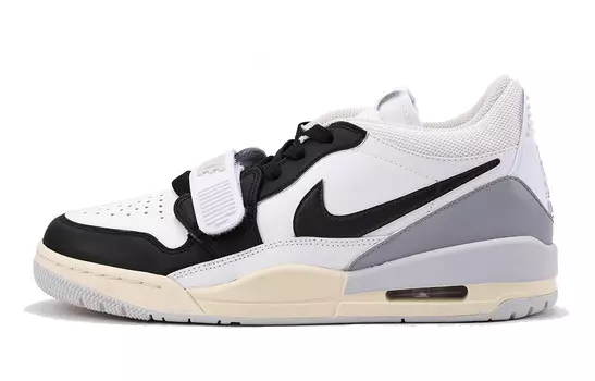 Баскетбольные кроссовки Legacy 312 Vintage Men Low-Top Black/White Jordan