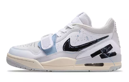 Баскетбольные кроссовки Legacy 312 Vintage Men Low-Top White/Grey/Black Jordan