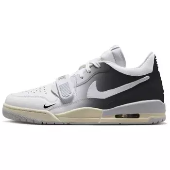Баскетбольные кроссовки Legacy 312 Vintage Men Low-Top Black/White Jordan