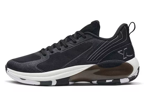 Баскетбольные кроссовки мужские низкие черные Xtep