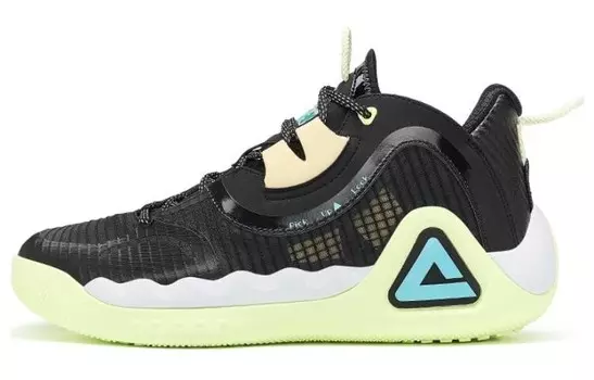 Баскетбольные кроссовки мужские среднего размера