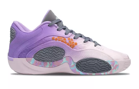 Баскетбольные кроссовки Tatum 2 Basketball Shoes Men Low-Top Gray Jordan
