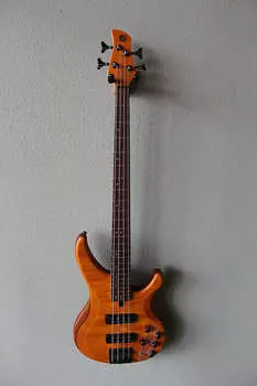 Басс гитара Brand New Yamaha TRBX604FM 4 String Electric Bass Guitar - Matte Amber