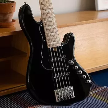 Басс гитара Cort NJS5BK Elrick NJS 5 Alder Body Hard Maple 3pcs Neck 5-String Electric Bass Guitar