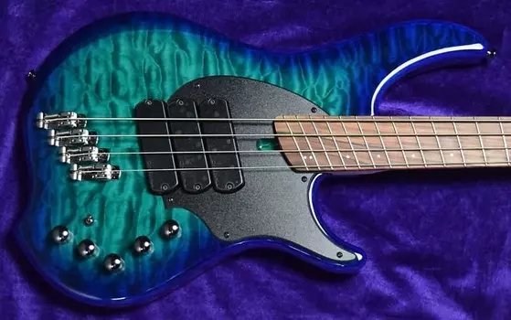 Басс гитара Dingwall Comb. 4