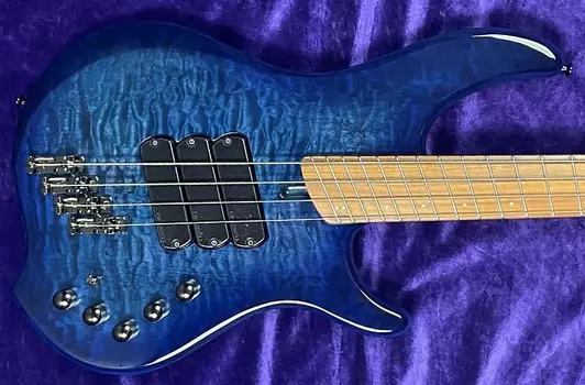 Басс гитара Dingwall Combustion 4