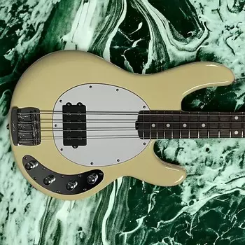 Басс гитара Ernie Ball Music Man StingRay 4 Special, Butter Cream / Rosewood