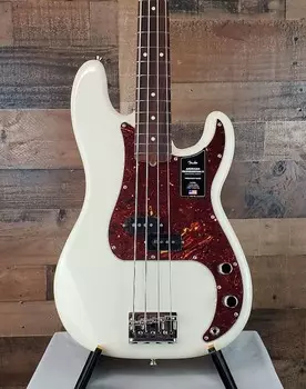 Басс гитара Fender Am Pro II Precision Bass, Olympic White, w/Hard Case, Free Ship, 548