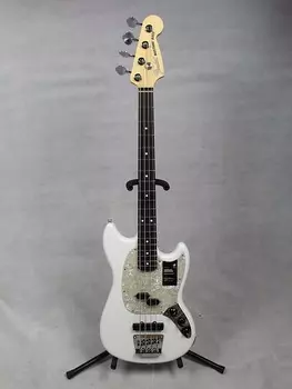 Басс гитара Fender American Performer Mustang Bass Rosewood Fingerboard Arctic White w/Gig Bag