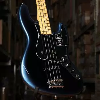Басс гитара Fender American Professional II Jazz Bass with a Maple Fingerboard in Dark Night
