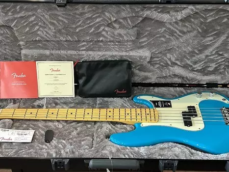 Басс гитара Fender American Professional II Precision Bass V with Maple Fretboard Miami Blue #US23081355. 8lbs. 14.8oz