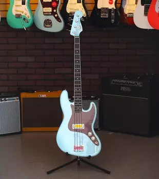 Басс гитара Fender Gold Foil Jazz Bass 2023 - Present - Sonic Blue