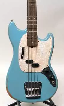 Басс гитара Fender Justin Meldal Johnsen JMJ Road Worn Mustang Bass Daphne Blue Rosewood Fingerboard